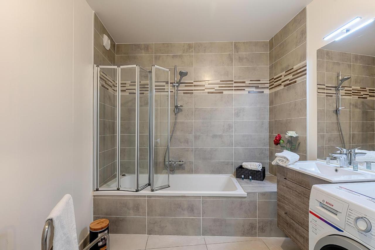 Apartamento Le Lyrique Annecy Exterior foto