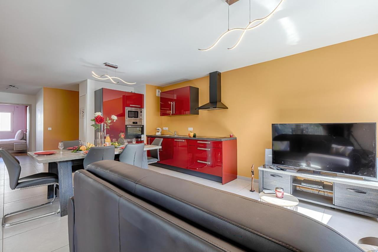 Apartamento Le Lyrique Annecy Exterior foto