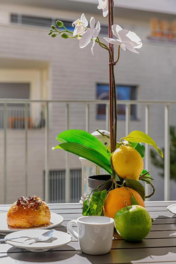 Apartamento Le Lyrique Annecy Exterior foto